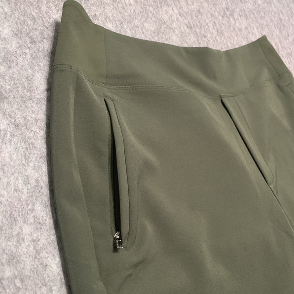 ATHLETA Endless Highrise Pants Athleisure Trousers Women's Olive Green Size 14 - Picture 7 of 16